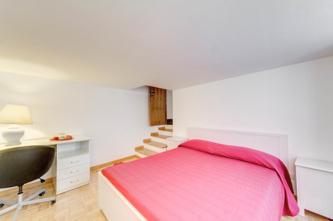 på 120 m² i Navona, med 2 sovrum och 1 badrum  Rom Exteriör bild