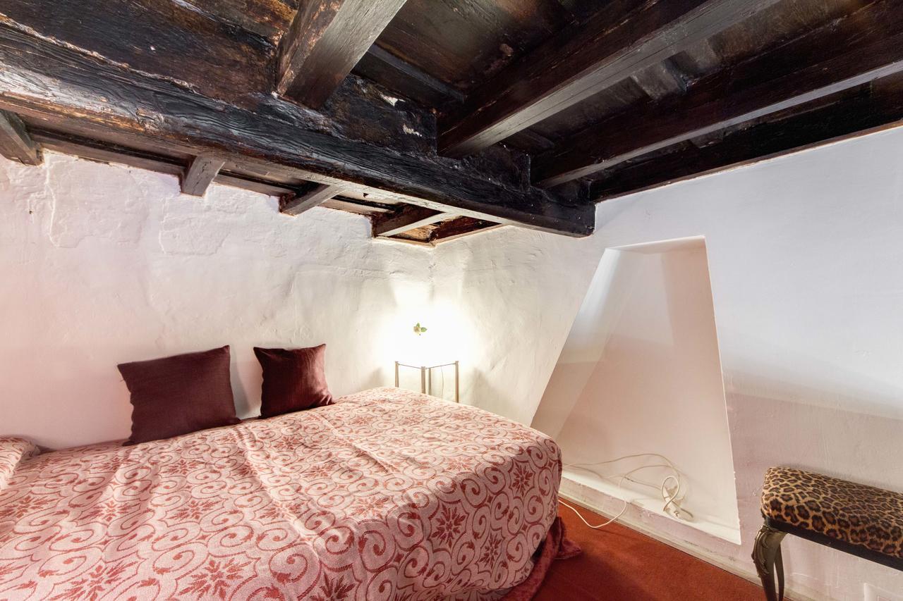 på 120 m² i Navona, med 2 sovrum och 1 badrum  Rom Exteriör bild